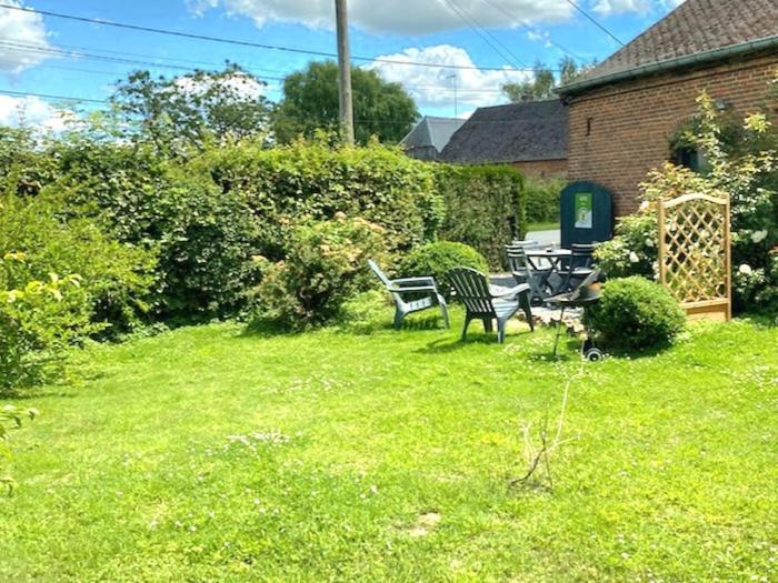 Bienvenue du côté de chez nous Wignehies Exterior foto