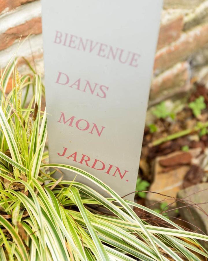 Bienvenue du côté de chez nous Wignehies Exterior foto